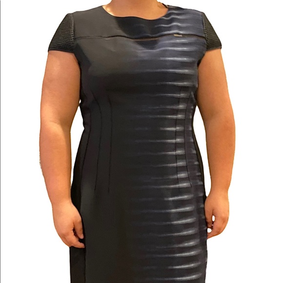 T Tahari Navy Dakota Dress - NWT - Picture 3 of 15